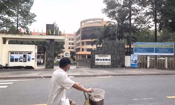 Cách chức Hiệu trưởng Trường Đại học Đồng Nai Trần Minh Hùng