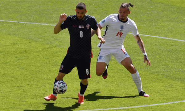 MU mua Phillips, Chelsea chốt Pjanic
