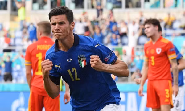 Italy thắng tuyệt đối ở vòng bảng Euro 