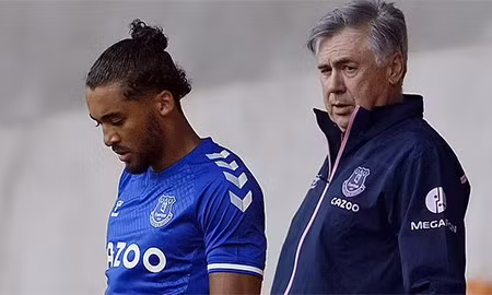 Ancelotti tính đưa trò cưng Calvert-Lewin tới Real Madrid