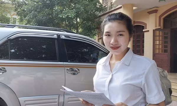 Đại biểu Quốc hội trẻ nhất cả nước là nữ nông dân người Khơ Mú
