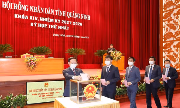 Đồng chí Nguyễn Xuân Ký, Ủy viên BCH Trung ương Đảng, Bí thư Tỉnh ủy được bầu tiếp tục giữ chức vụ Chủ tịch HĐND tỉnh khóa XIV, nhiệm kỳ 2021-2026