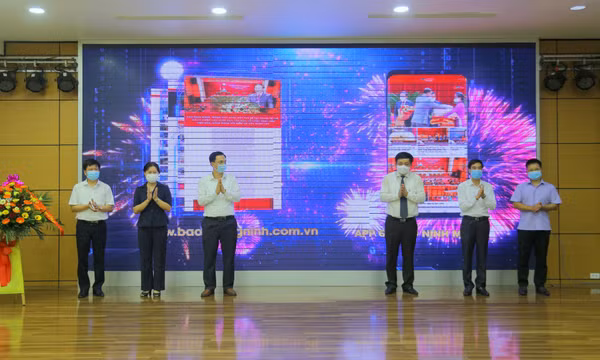 Khánh thành nâng cấp báo điện tử, ứng dụng Quảng Ninh Media và ra mắt bộ nhận diện thương hiệu