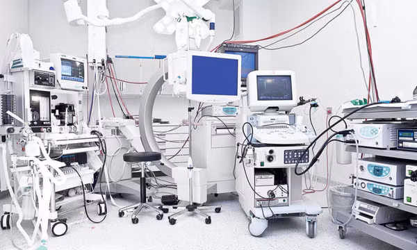 Bổ sung 12 mặt hàng vật tư, thiết bị y tế vào Danh mục dự trữ quốc gia
