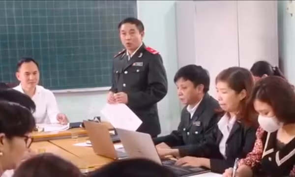 Có hình thức kỷ luật đối với Hiệu trưởng Trường Tiểu học Sài Sơn B