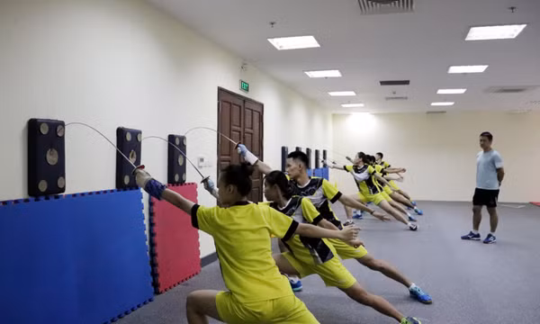 Tuyển chọn, đào tạo VĐV đấu kiếm