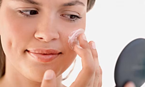 Mẹo chọn kem dưỡng da bắt buộc bạn phải biết