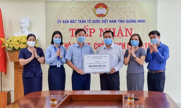 Ủy ban MTTQ tỉnh tiếp nhận ủng hộ phòng, chống dịch Covid-19