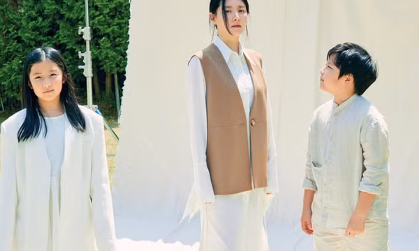 "Nàng Dae Jang Geum" Lee Young Ae khoe hai con đẹp như thiên thần