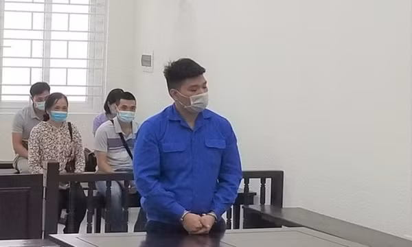 Phạt tù trung úy cảnh sát thử súng hơi làm chết người