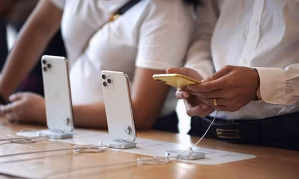 iPhone 2022 có Touch ID dưới màn hình, tạm biệt phiên bản ‘mini’