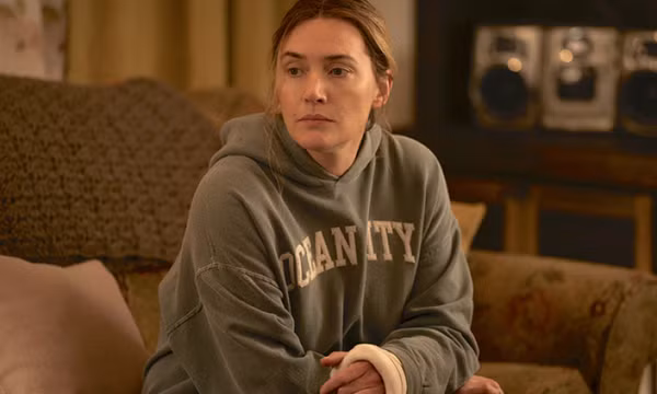 Kate Winslet từng từ chối chỉnh sửa cảnh 'nóng'