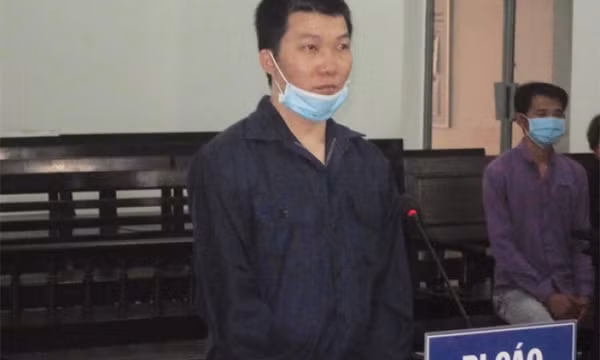 Tù chung thân kẻ đâm chết bạn gái rồi cuỗm xe
