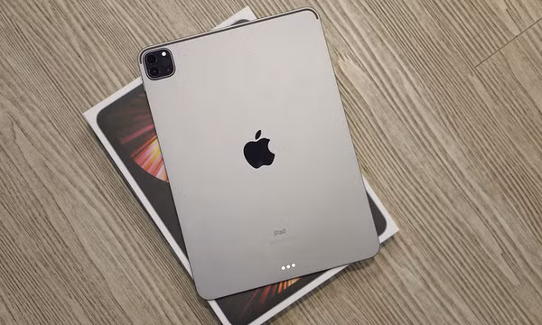 iPad Pro dùng chip M1 mới về Việt Nam đã 'cháy hàng'