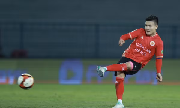 V-League: Thiếu cá tính nhưng lại thừa sự ồn ào