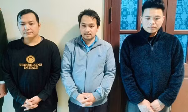 Lợi dụng thanh toán trực tuyến chiếm đoạt tiền của VNPAY