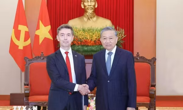 'Việt Nam là đối tác tin cậy và ưu tiên của EU tại châu Á-Thái Bình Dương'
