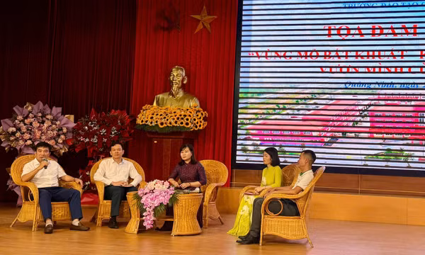 Toạ đàm khoa học: “Vùng mỏ bất khuất - Khát vọng hùng cường, vươn mình cùng đất nước”