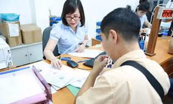 Hộ khẩu tại xã an toàn khu có được cấp thẻ BHYT?
