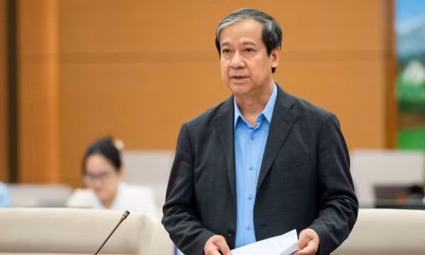 Đề xuất hỗ trợ học phí, ăn trưa cho con công nhân 