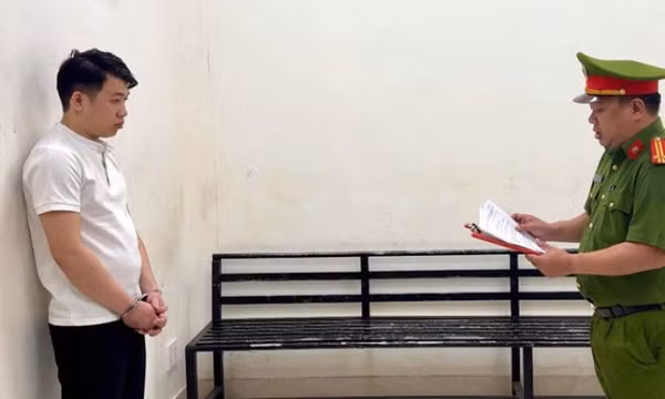Bắt giam đối tượng mượn xe, vàng rồi mang đi cầm cố