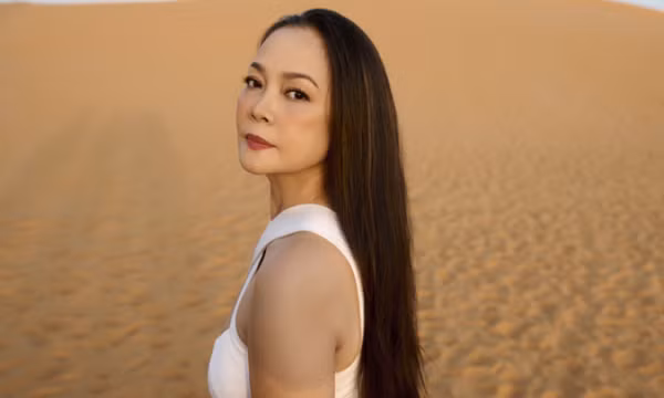 Hồng Hạnh ra album sau 15 năm