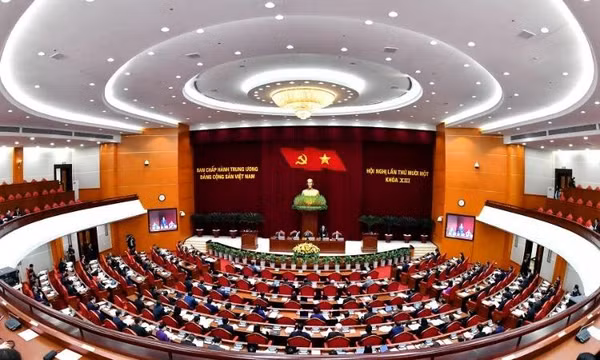 Thông cáo báo chí về ngày làm việc thứ nhất của Hội nghị Trung ương 11 khóa XIII
