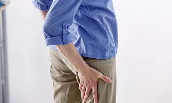Dấu hiệu đau hầu hết dân văn phòng mắc báo hiệu 6 bệnh nguy hiểm