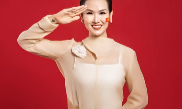 Giải mã cơn sốt 2 tỉ view của ca khúc Viết tiếp câu chuyện hòa bình