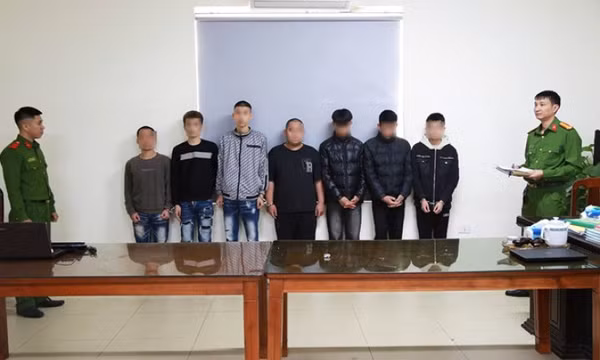 Truy bắt nhóm thanh niên gây trọng án rồi bỏ trốn vào Nam