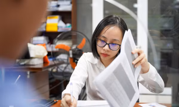 Bộ Nội vụ đề xuất bỏ ngạch công chức