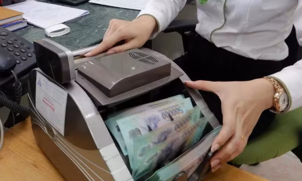 Lãi suất ngân hàng ngày 14/4: Những ngân hàng nào áp dụng mức lãi suất đặc biệt?