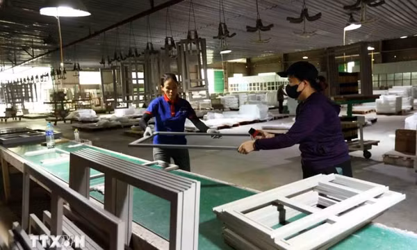 Chỉ số PMI ngành sản xuất Việt Nam phục hồi mạnh trong tháng 3