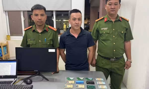 Nam công nhân kiếm hàng chục triệu đồng/tháng từ cho đồng nghiệp vay lãi "cắt cổ"