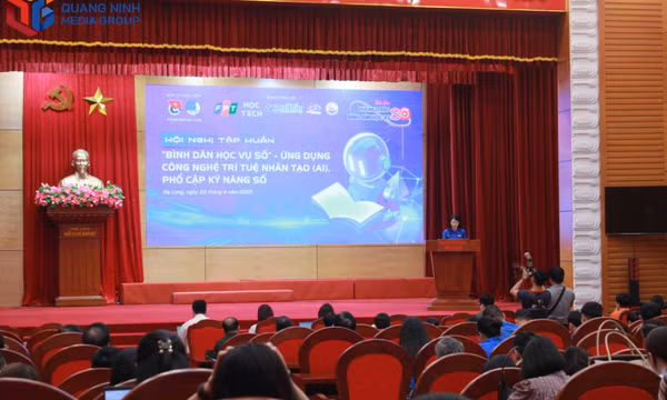 Hội nghị triển khai phong trào “Bình dân học vụ số”