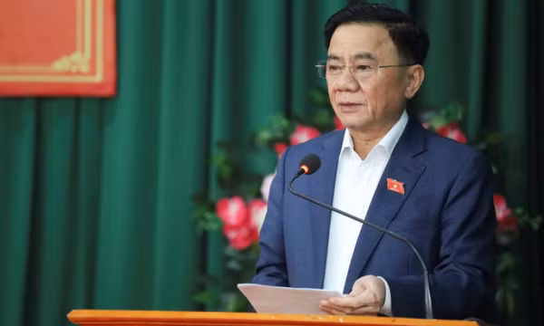 Tạm dừng bổ nhiệm, luân chuyển cán bộ tới khi hoàn thành sáp nhập một số tỉnh