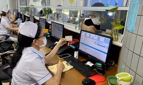 Hướng dẫn thay đổi nơi đăng ký khám chữa bệnh ban đầu