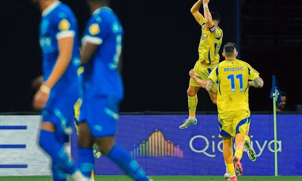 Ronaldo tỏa sáng rực rỡ, Al Nassr đả bại kình địch Al Hilal