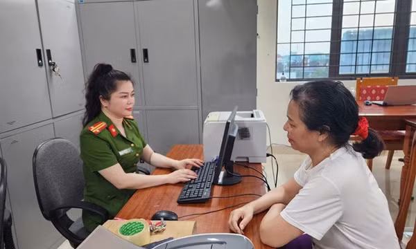 Bắt người phụ nữ cầm đầu đường dây ghi lô đề ở Quảng Trị