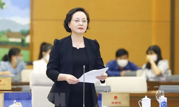 Bộ trưởng Nội vụ: Tổng biên chế năm 2022 không tăng so với năm 2021