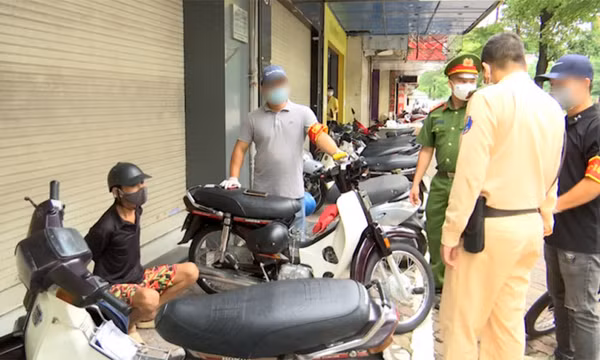 Mang ma túy, con nghiện “đứng hình” khi đối diện 141