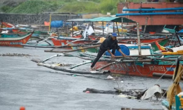 Philippines: Bão Côn Sơn làm ít nhất 3 người chết, 31 người mất tích