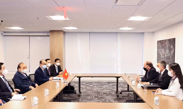 Chủ tịch nước Nguyễn Xuân Phúc tiếp các tập đoàn, doanh nghiệp Hoa Kỳ