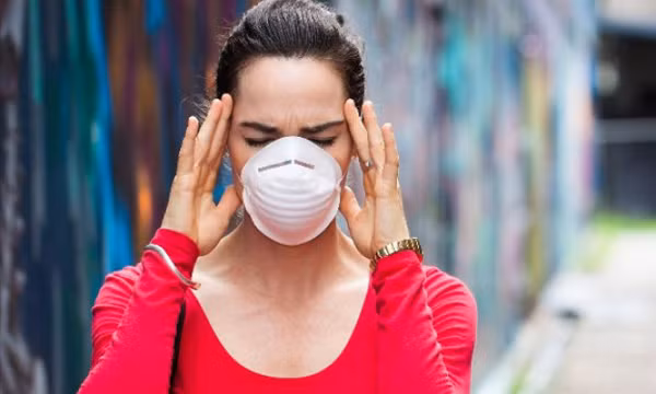 Cảm giác đầu tiên của những người nhiễm biến thể Delta