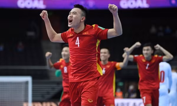 Tuyển futsal Việt Nam tăng 5 bậc sau vòng bảng World Cup