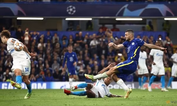 Lukaku giúp Chelsea thắng trận ra quân Champions Leaugue