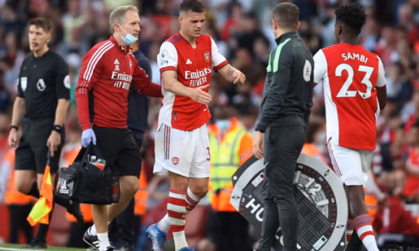 Mikel Arteta lo sót vó vì chấn thương của máy quét tuyến giữa Arsenal