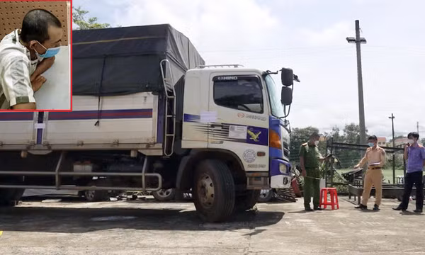 Cảnh sát truy đuổi 100km ô tô tải tông gãy barie thông chốt kiểm dịch
