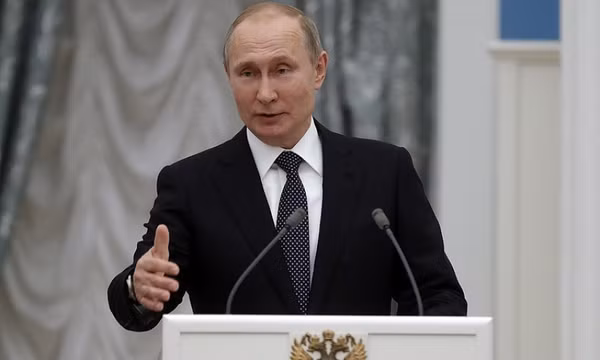Tổng thống Putin cảm ơn người dân sau chiến thắng của đảng cầm quyền