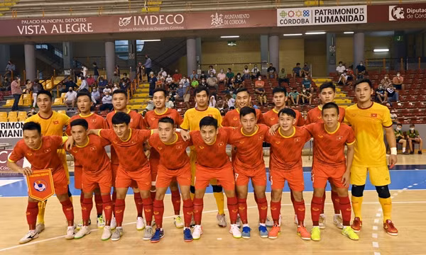 Đội tuyển futsal Việt Nam cầm hòa đội bóng hàng đầu Tây Ban Nha